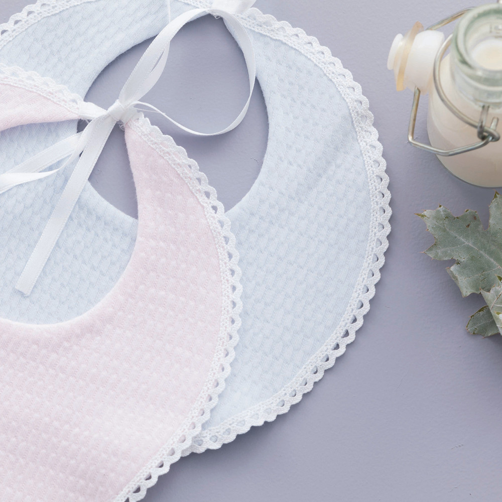 ROUND BIB WITH LACE BABIDU - 1