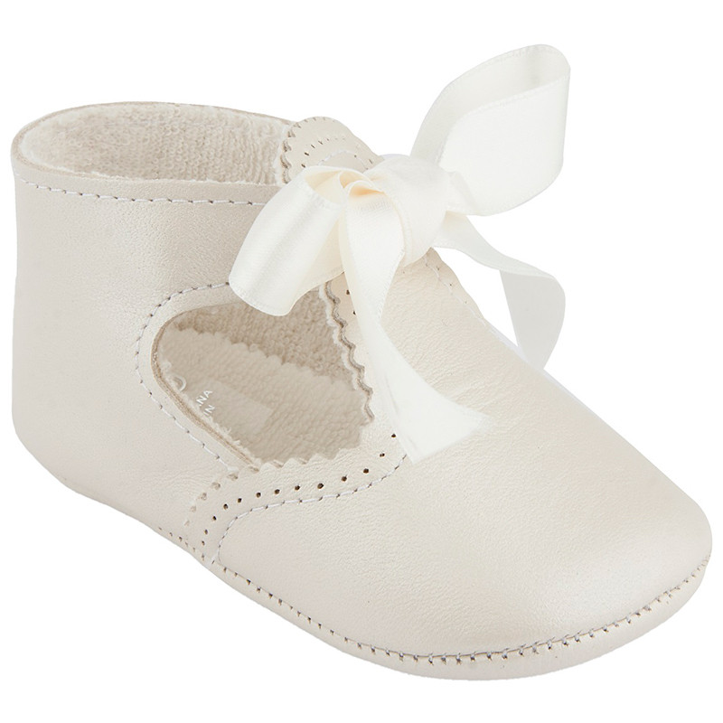 BABY GIRLS AND BOYS PEARLY SHOES WITH BOW CUQUITO - 1