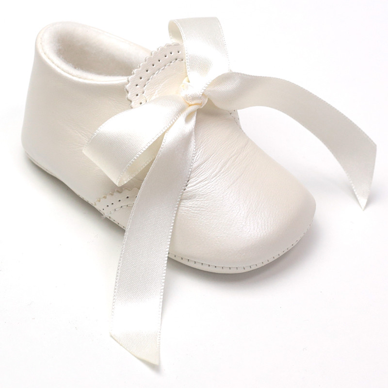 BABY BOYS AND GIRLS SHOES WITH BOW CUQUITO - 2